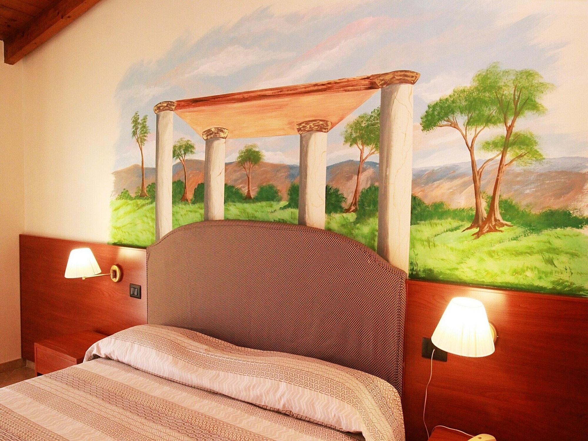 Hotel Tempio Лаго Патрия Екстериор снимка