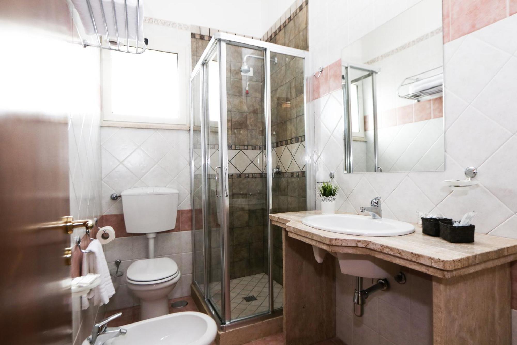 Hotel Tempio Лаго Патрия Екстериор снимка